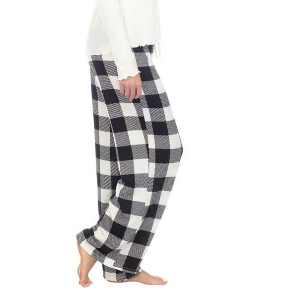 Honeydew Gingham Checkered Pajama Pants in Black White - Picture 2 of 10
